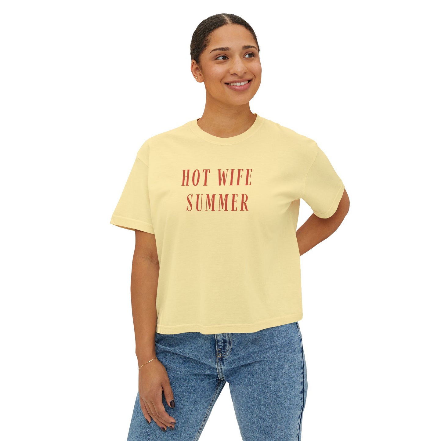HOT WIFE SUMMER BOXY CROP